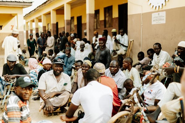 Découvrez le monde du téléphone rose : domination et plaisir